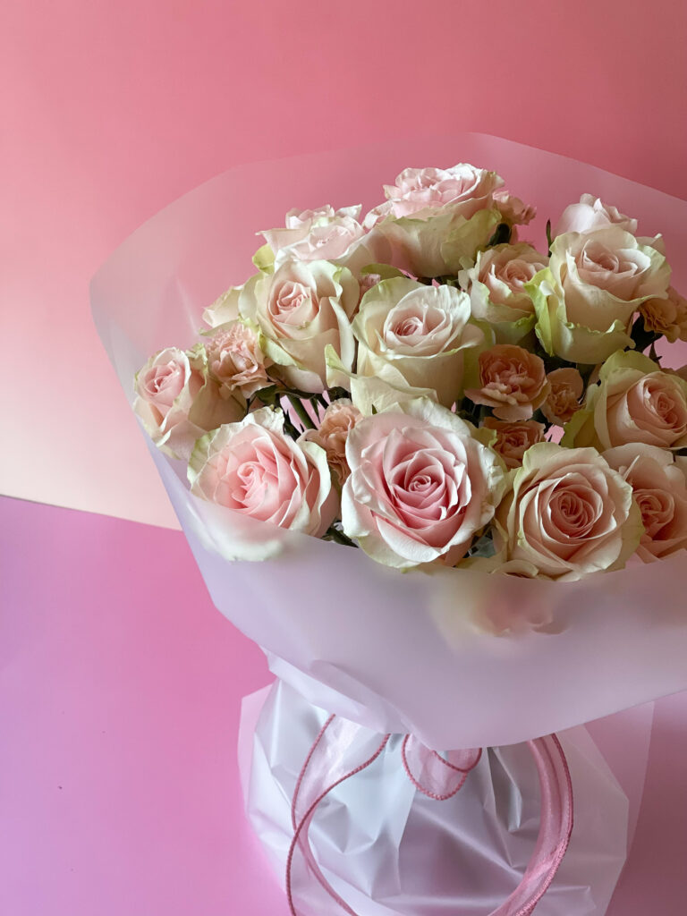 Como escolher flores frescas para enviar no Porto